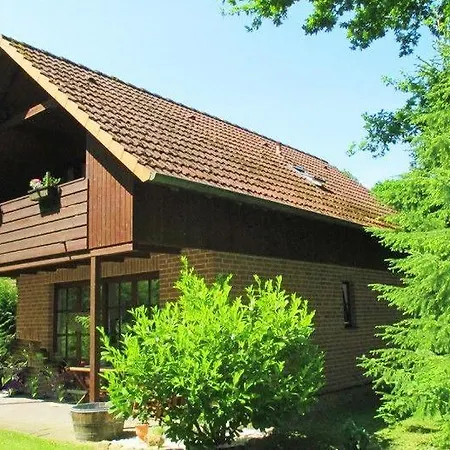 Haus-Am-Wald-Klingberg-Obergeschoss شاربوتس